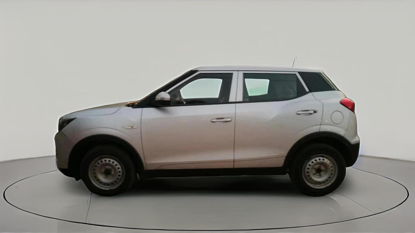 2019 Mahindra XUV300 W4 1.5 DIESEL, Diesel, Manual, 1,68,882 km, exterior
