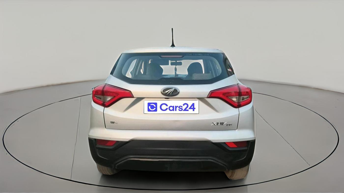 2019 Mahindra XUV300 W4 1.5 DIESEL, Diesel, Manual, 1,68,882 km, exterior