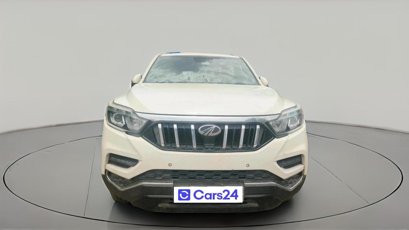 2019 Mahindra ALTURAS G4 4WD AT, Diesel, Automatic, 2,81,498 km, exterior