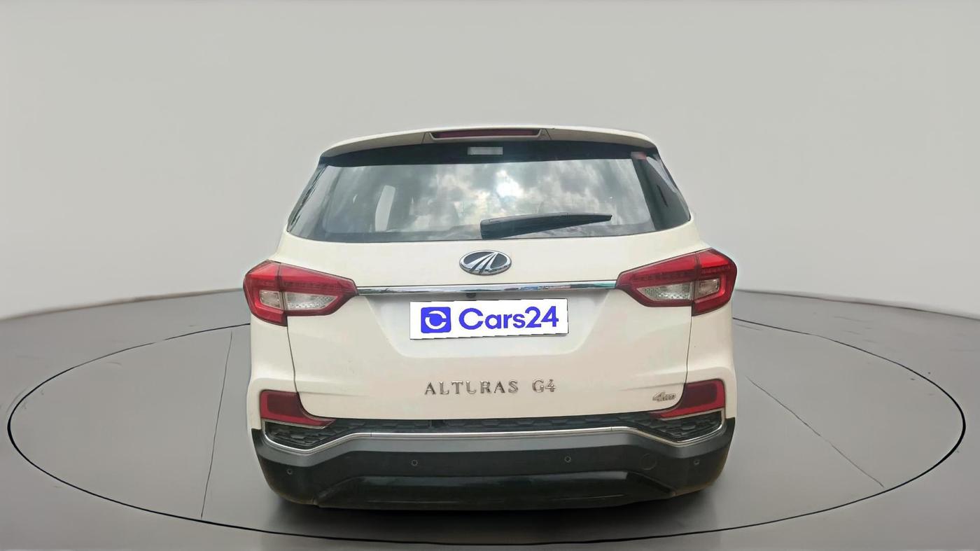 2019 Mahindra ALTURAS G4 4WD AT, Diesel, Automatic, 2,81,498 km, exterior