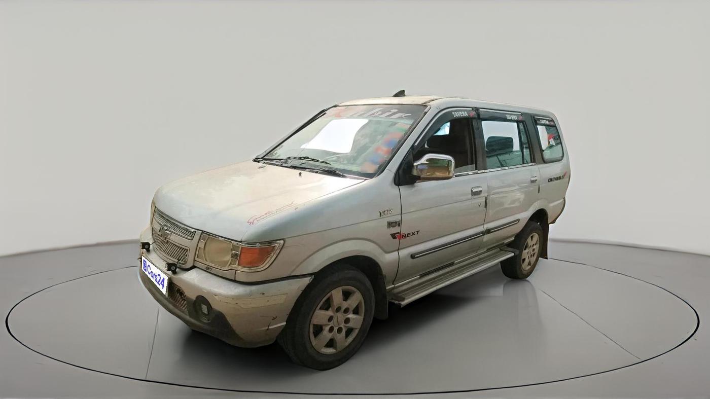 2012 Chevrolet Tavera NEO LS B3 10 STR BS III, Diesel, Manual, 3,30,648 km, exterior