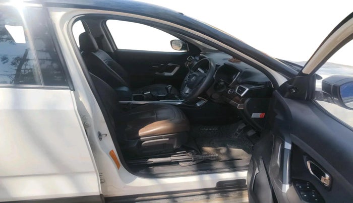 2023 Tata Harrier XT PLUS 2.0L KRYOTEC, Diesel, Manual, 69,599 km, interior
