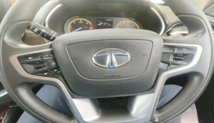 2023 Tata Harrier XT PLUS 2.0L KRYOTEC, Diesel, Manual, 69,599 km, interior