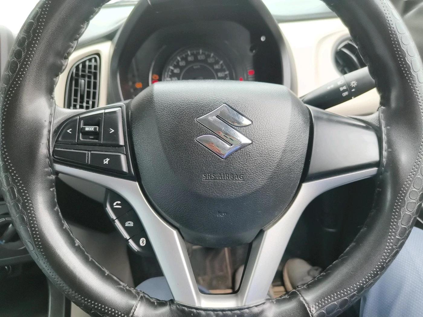 2025 Maruti New Wagon-R ZXI 1.2, Petrol, Manual, 24,259 km, interior