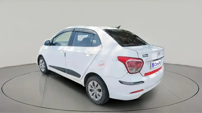 2016 Hyundai Xcent CRDI + ABS, Diesel, Manual, 95,899 km, exterior