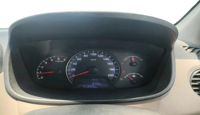 2016 Hyundai Xcent CRDI + ABS, Diesel, Manual, 95,899 km, interior
