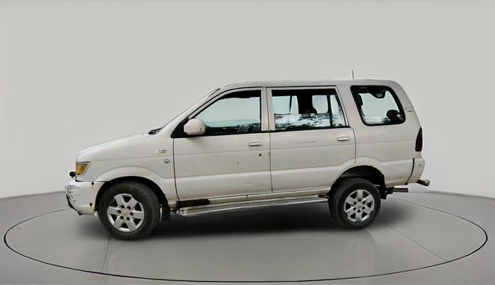 2012 Chevrolet Tavera NEO 3 LS 7 STR BS III, Diesel, Manual, 1,03,394 km, exterior