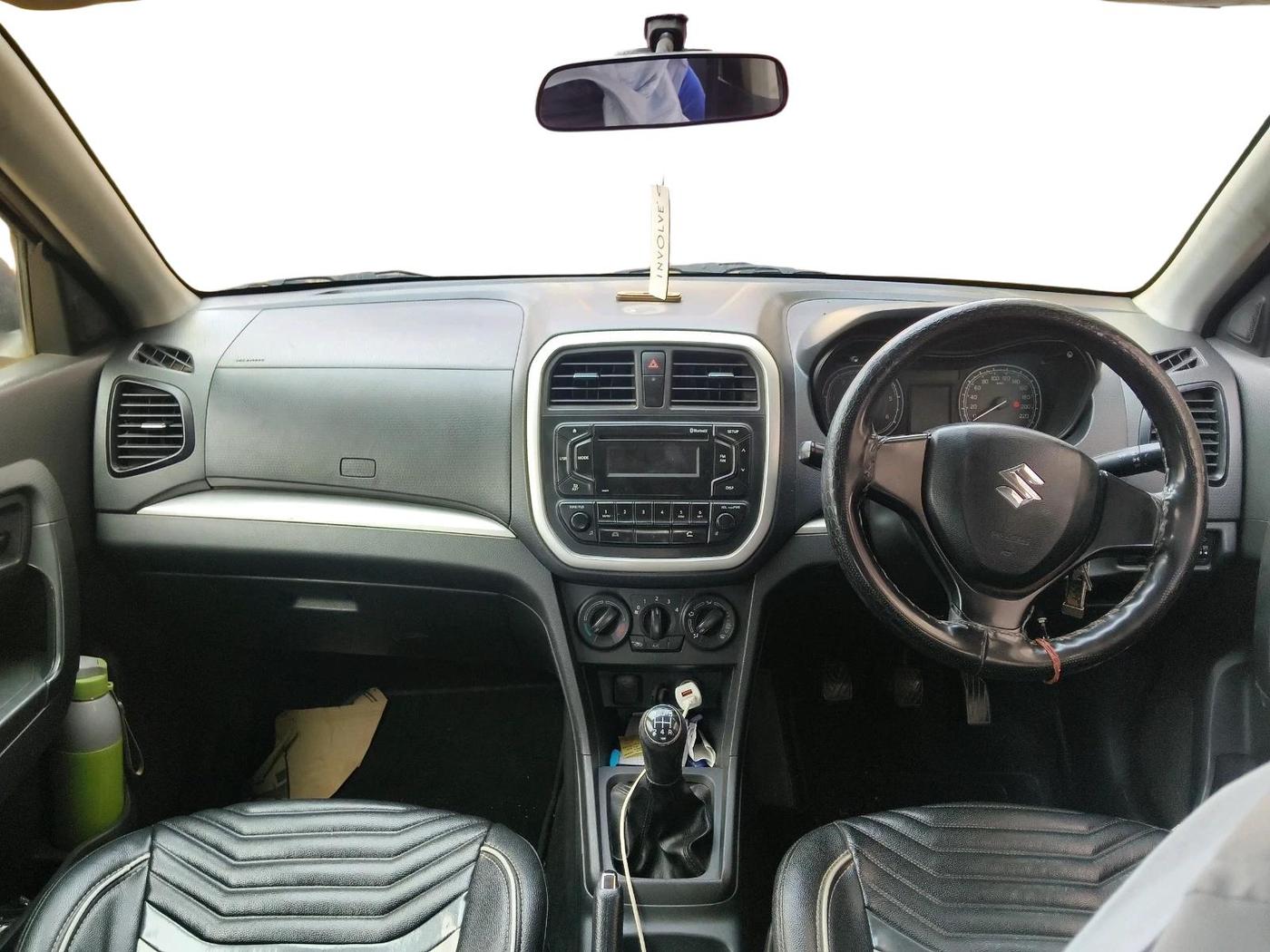 2017 Maruti Vitara Brezza VDI (O), Diesel, Manual, 1,88,949 km, interior