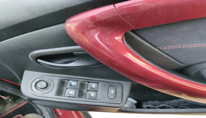 2017 Renault Duster RXS CVT, Petrol, Automatic, 28,448 km, interior