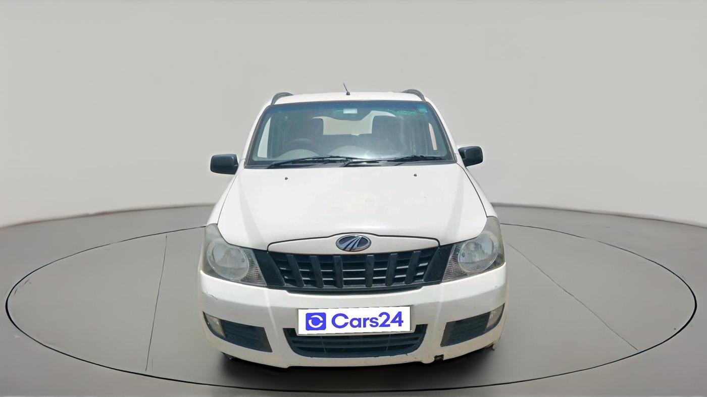 2014 Mahindra Quanto C8, Diesel, Manual, 19,247 km, exterior