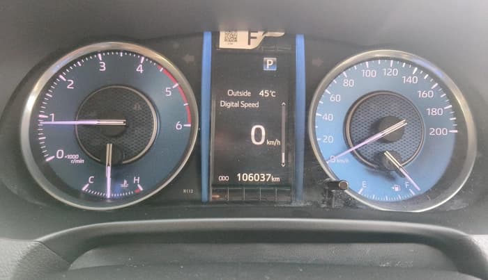 2022 Toyota Fortuner 4X2 AT 2.8 DIESEL, Diesel, Automatic, 1,06,037 km, interior