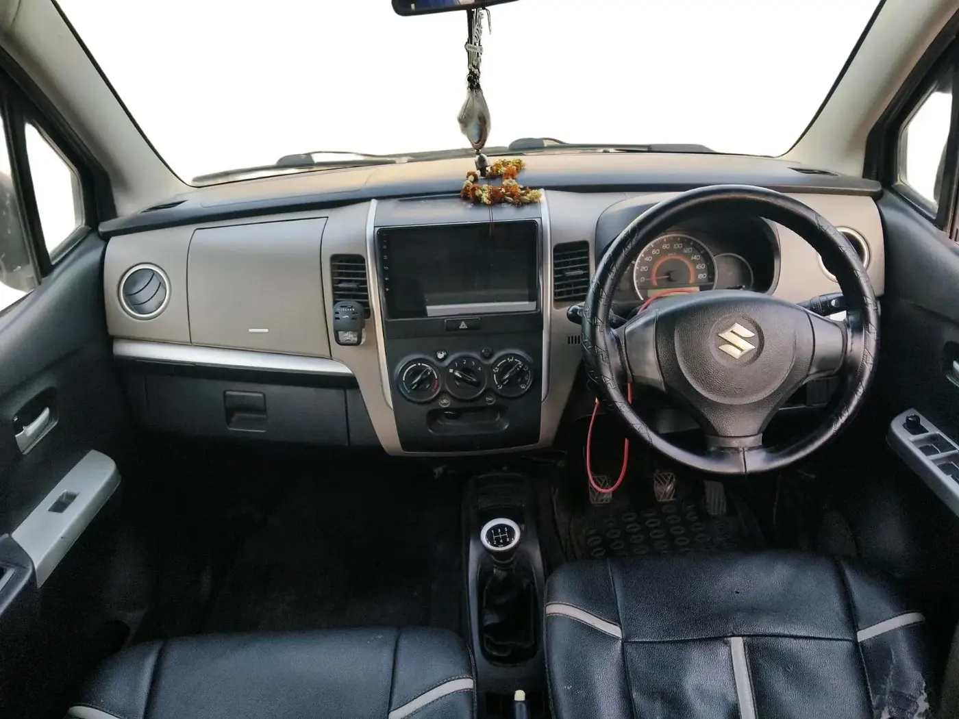 2013 Maruti Wagon R 1.0 VXI, Petrol, Manual, 1,20,335 km, interior