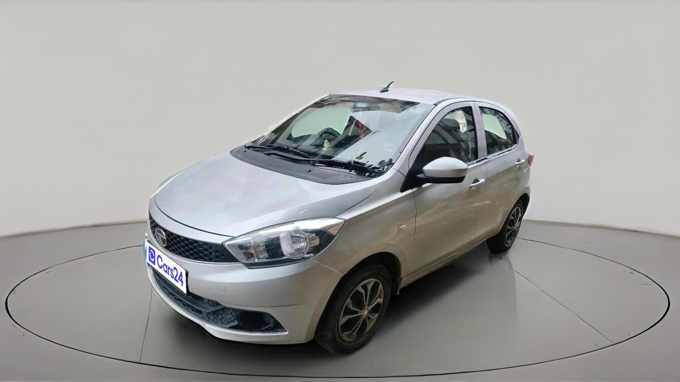 2017 Tata Tiago XT PETROL, Petrol, Manual, 1,07,148 km, exterior