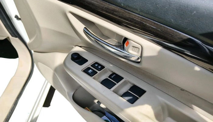 2018 Maruti Ciaz SIGMA 1.4 MT PETROL, Petrol, Manual, 1,52,287 km, interior