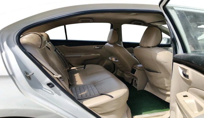 2018 Maruti Ciaz SIGMA 1.4 MT PETROL, Petrol, Manual, 1,52,287 km, interior