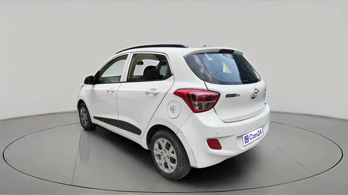 2016 Hyundai Grand i10 SPORTZ 1.2 KAPPA VTVT, Petrol, Manual, 61,318 km, exterior
