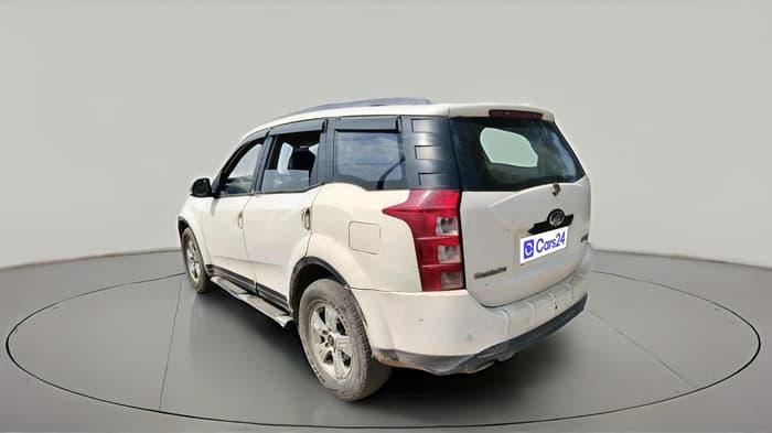 2011 Mahindra XUV500 W6, Diesel, Manual, 1,54,360 km, exterior