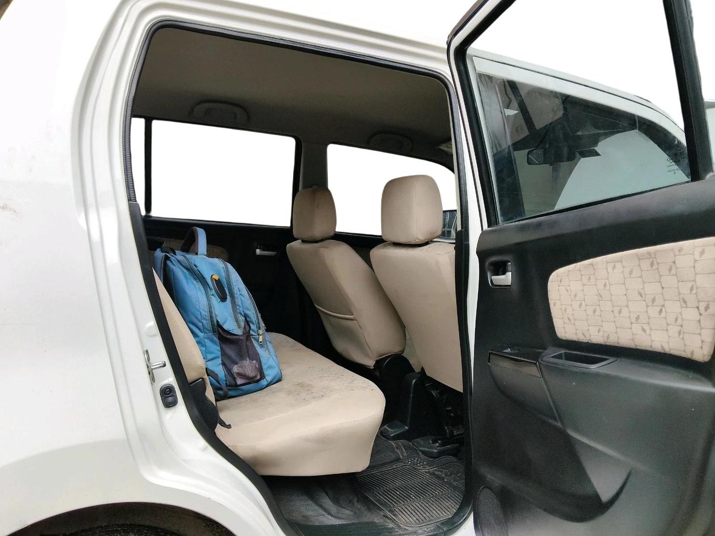 2018 Maruti Wagon R 1.0 VXI+, Petrol, Manual, 37,941 km, interior