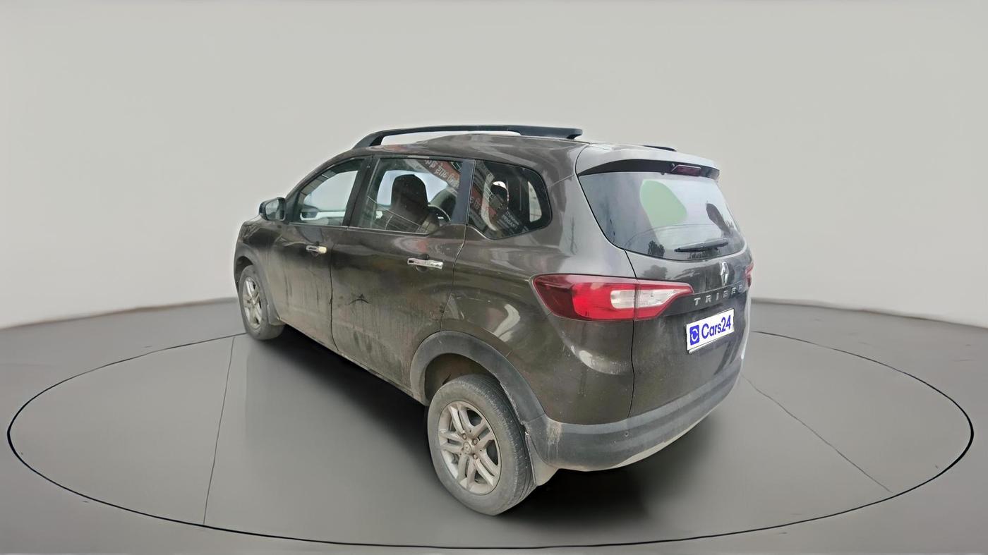 2023 Renault TRIBER RXZ, Petrol, Manual, 43,089 km, exterior