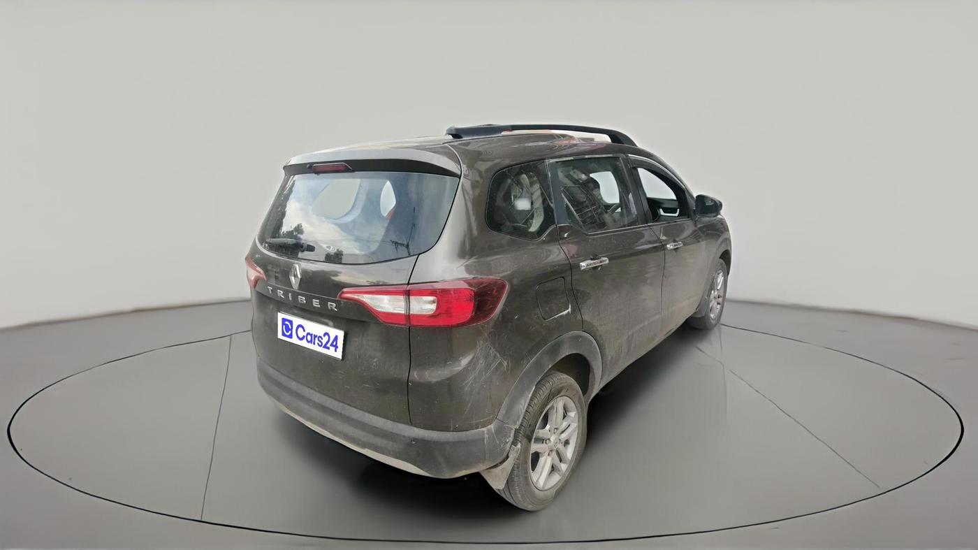 2023 Renault TRIBER RXZ, Petrol, Manual, 43,089 km, exterior