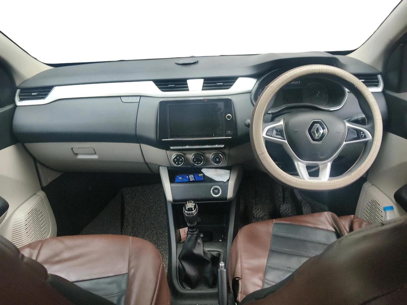 2023 Renault TRIBER RXZ, Petrol, Manual, 43,089 km, interior