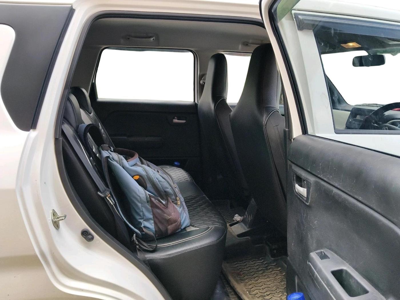 2025 Maruti New Wagon-R VXI CNG 1.0, CNG, Manual, 17,517 km, interior