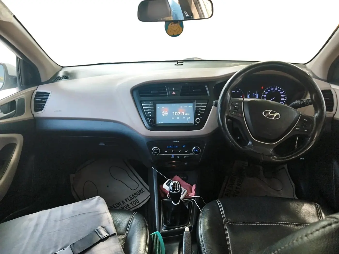 2017 Hyundai Elite i20 ASTA 1.4 CRDI, Diesel, Manual, 1,12,537 km, interior