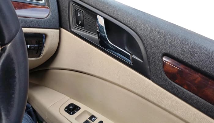 2014 Skoda Superb ELEGANCE 1.8 TSI AT, Petrol, Automatic, 84,247 km, interior