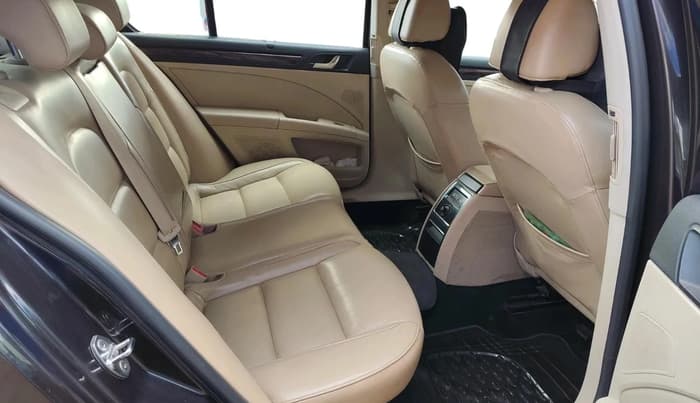 2014 Skoda Superb ELEGANCE 1.8 TSI AT, Petrol, Automatic, 84,247 km, interior