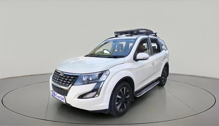 2021 Mahindra XUV500 W11 AT, Diesel, Automatic, 99,775 km, exterior