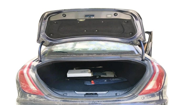 2015 Jaguar XJ L  3.0 Diesel , Diesel, Automatic, 63,071 km, exterior