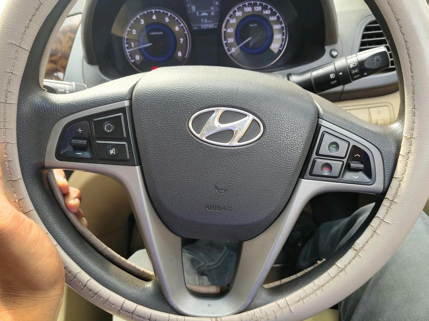2015 Hyundai Verna 1.6 VTVT SX, Petrol, Manual, 73,789 km, interior