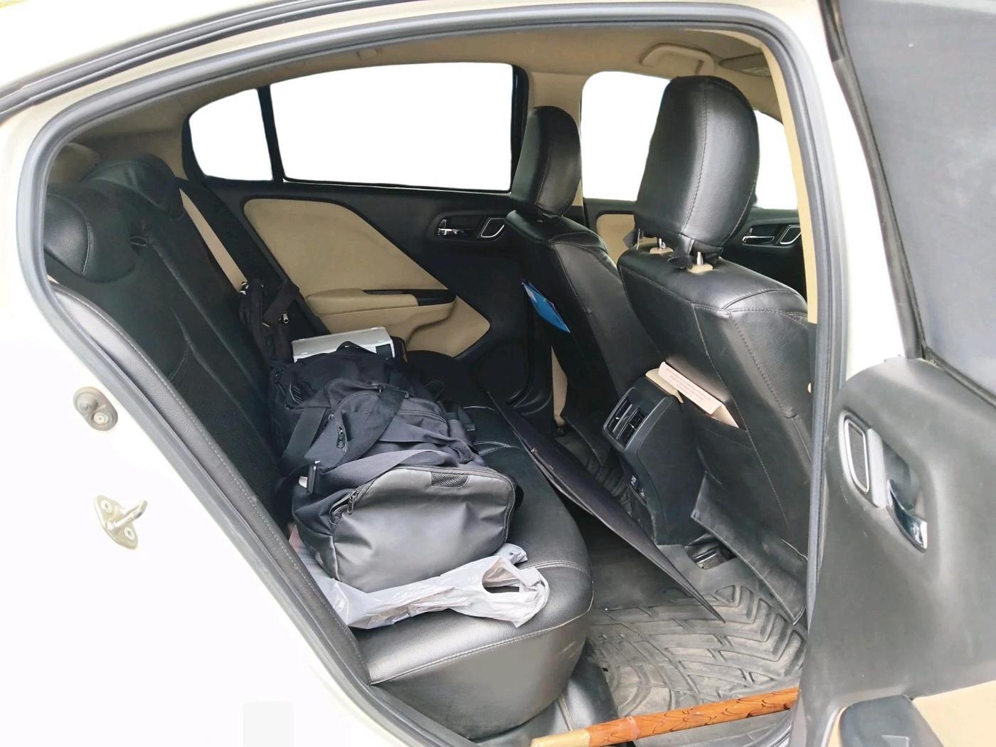 2022 Honda City 1.5L I-VTEC V MT 4TH GEN, Petrol, Manual, 72,242 km, interior