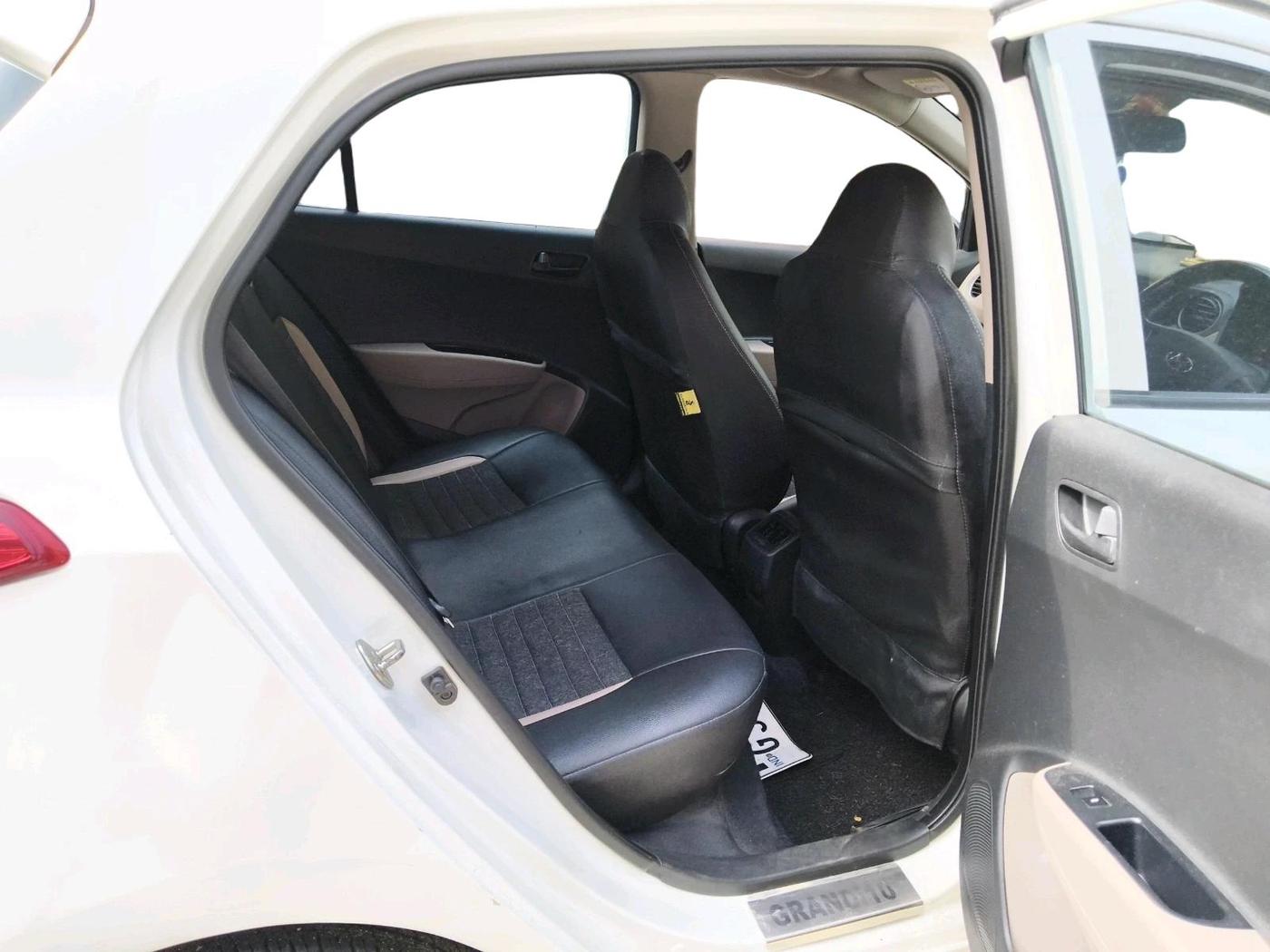 2019 Hyundai Grand i10 MAGNA 1.2 KAPPA VTVT, Petrol, Manual, 83,135 km, interior