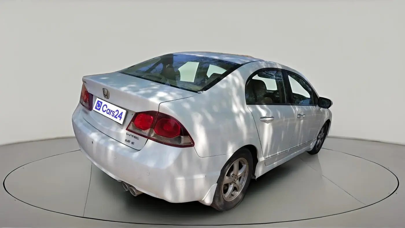 2010 Honda Civic 1.8L I-VTEC V MT, CNG, Manual, 1,01,542 km, exterior
