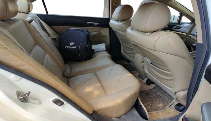 2010 Honda Civic 1.8L I-VTEC V MT, CNG, Manual, 1,01,542 km, interior