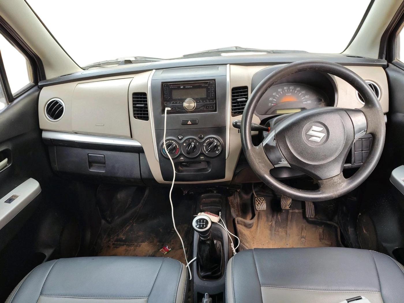 2013 Maruti Wagon R 1.0 LXI, Petrol, Manual, 94,609 km, interior