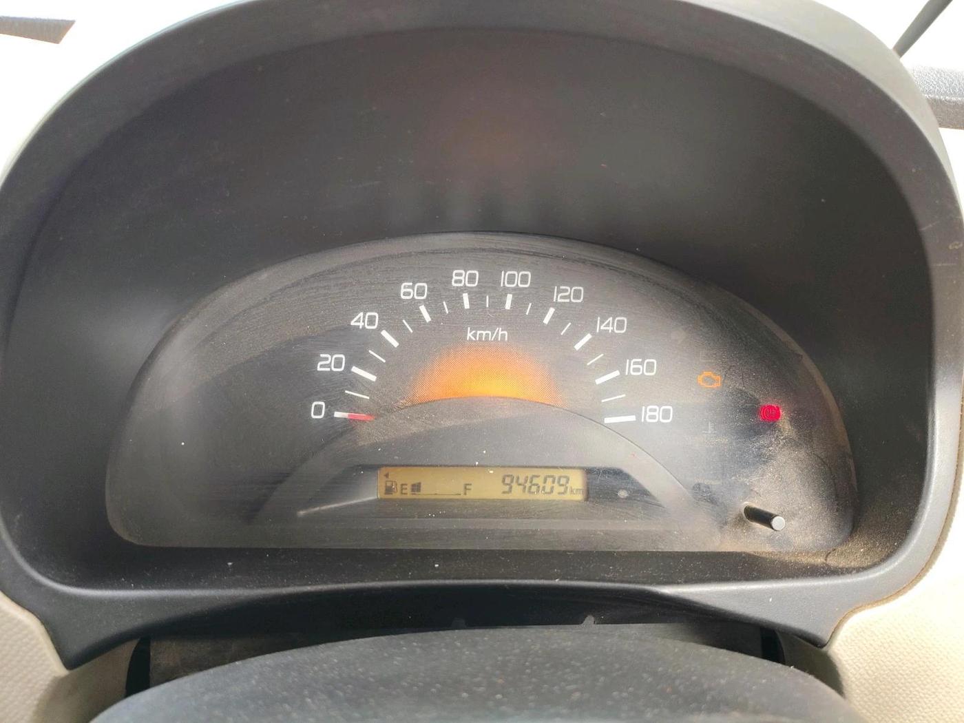 2013 Maruti Wagon R 1.0 LXI, Petrol, Manual, 94,609 km, interior