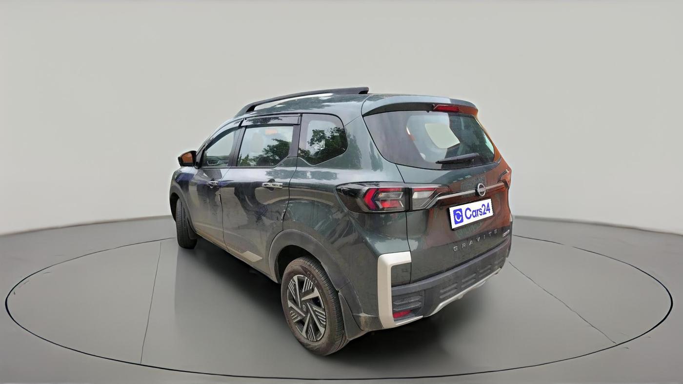 2026 Nissan Gravite Tekna Petrol 1.0L AMT, Petrol, Automatic, 17,915 km, exterior