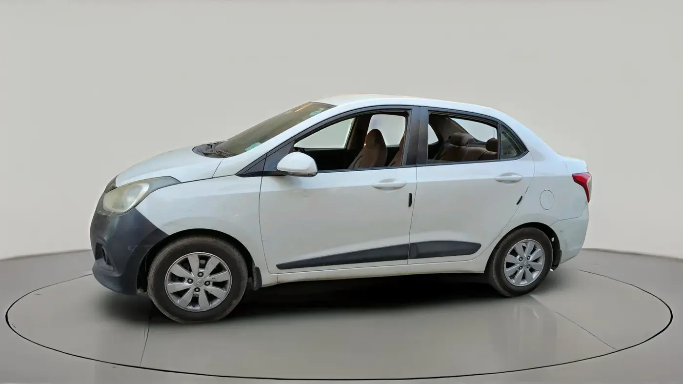 2015 Hyundai Xcent S 1.2, CNG, Manual, 2,69,565 km, exterior