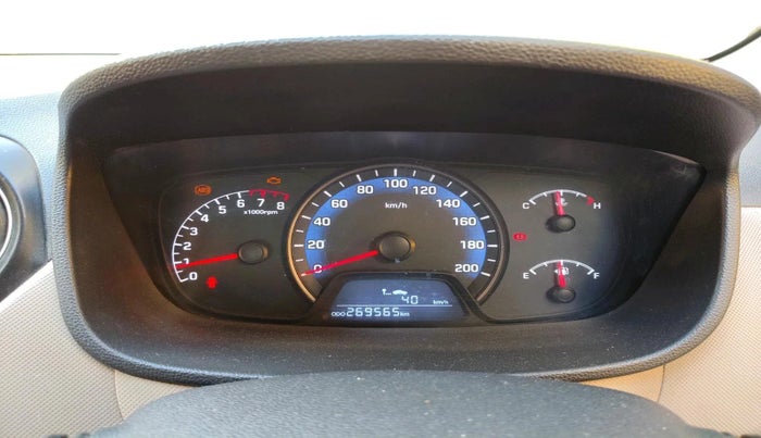 2015 Hyundai Xcent S 1.2, CNG, Manual, 2,69,565 km, interior