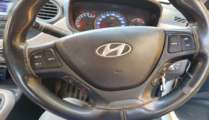 2015 Hyundai Xcent S 1.2, CNG, Manual, 2,69,565 km, interior