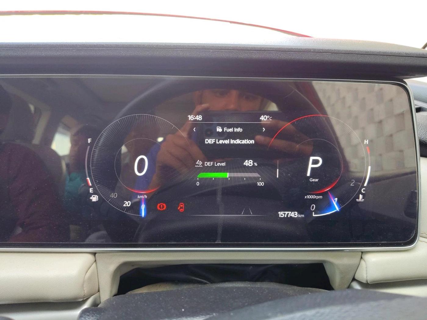 2022 Mahindra XUV700 AX 7 LUXURY D AT 7 STR, Diesel, Automatic, 1,57,743 km, interior