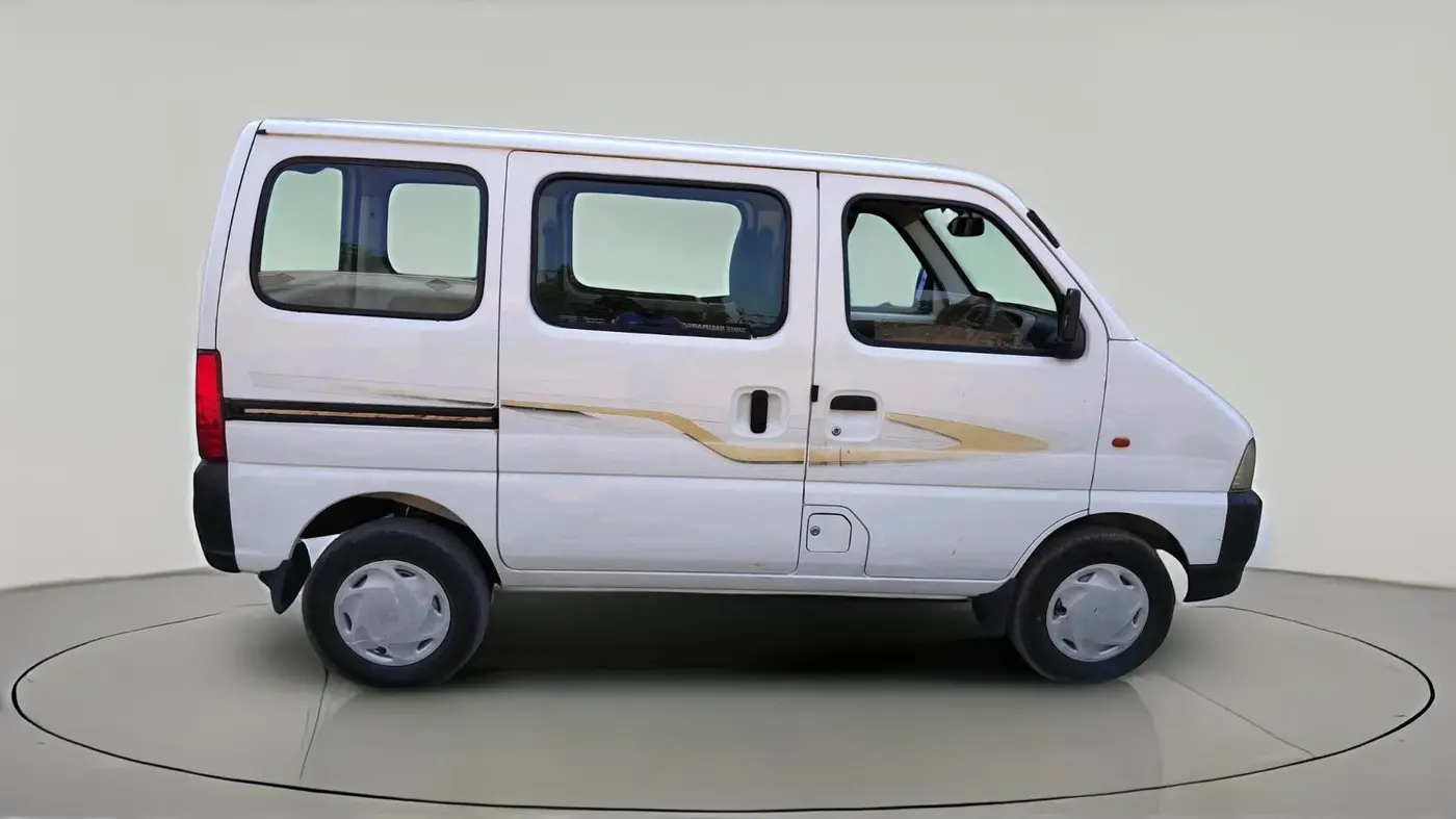 2013 Maruti Eeco 5 STR WITH A/C+HTR, Petrol, Manual, 1,42,401 km, exterior