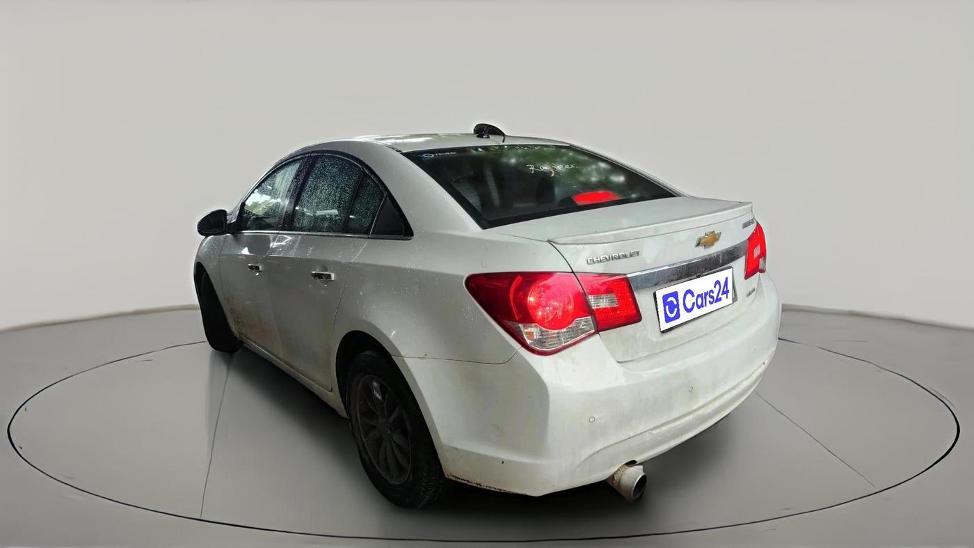 2016 Chevrolet Cruze LTZ AT, Diesel, Automatic, 1,21,264 km, exterior