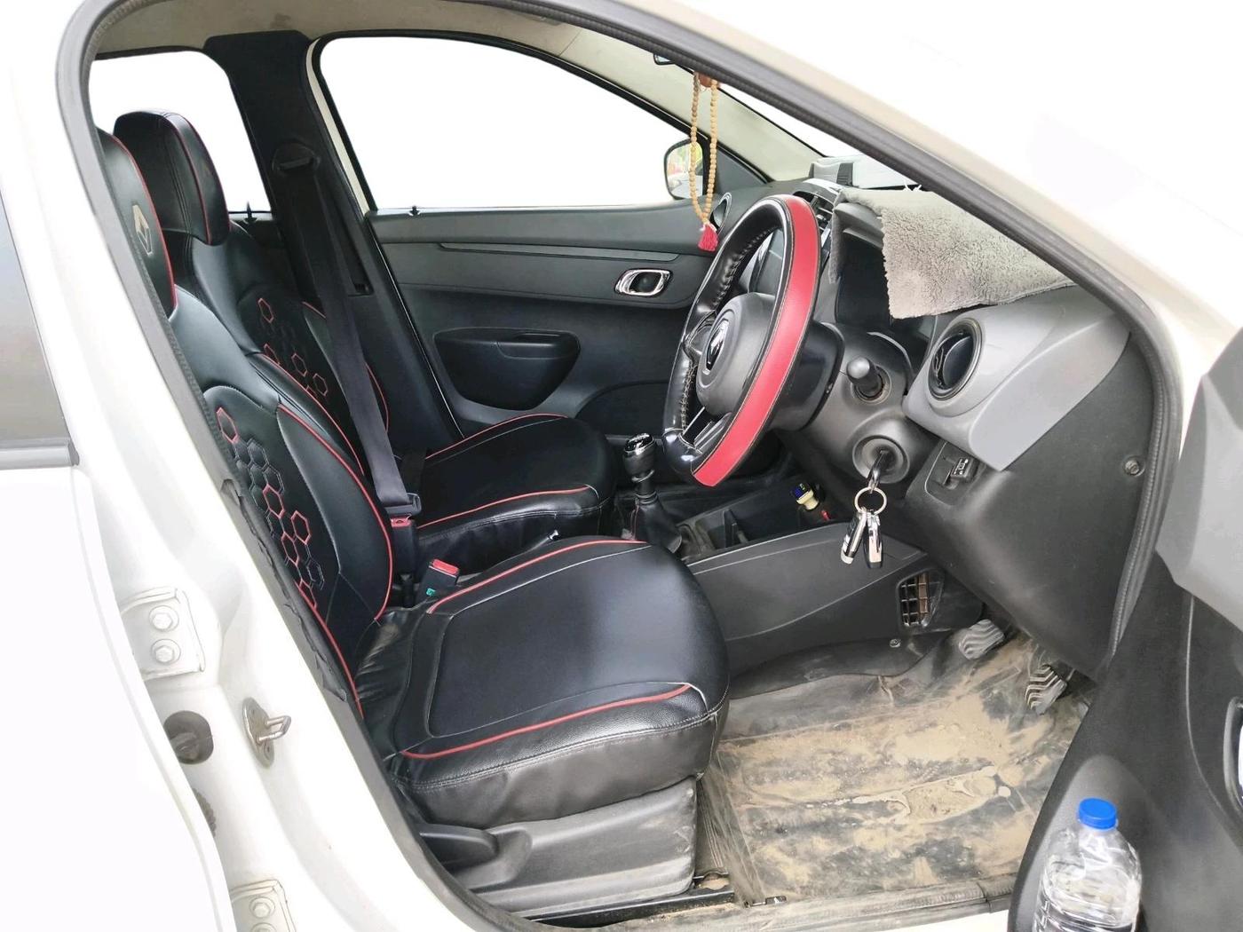 2020 Renault Kwid RXT 1.0 (O), Petrol, Manual, 66,593 km, interior