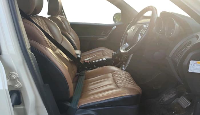 2021 Mahindra XUV500 W11 AT, Diesel, Automatic, 1,27,676 km, interior