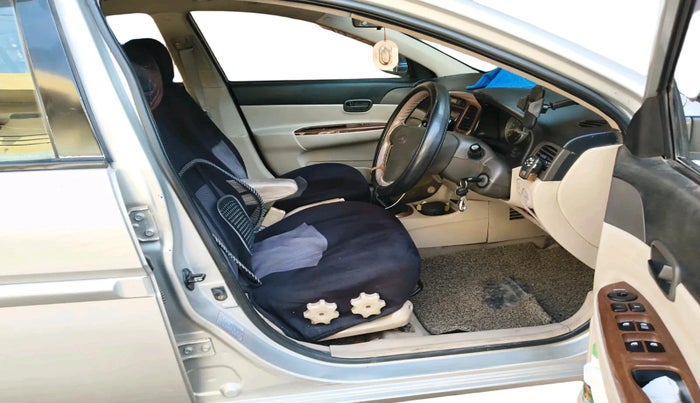 2006 Hyundai Verna 1.6 VTVT, Petrol, Manual, 1,69,269 km, interior