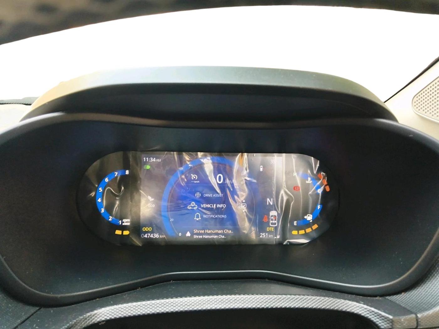 2023 Tata NEXON CREATIVE + AMT 1.5 DIESEL, Diesel, Automatic, 48,900 km, interior