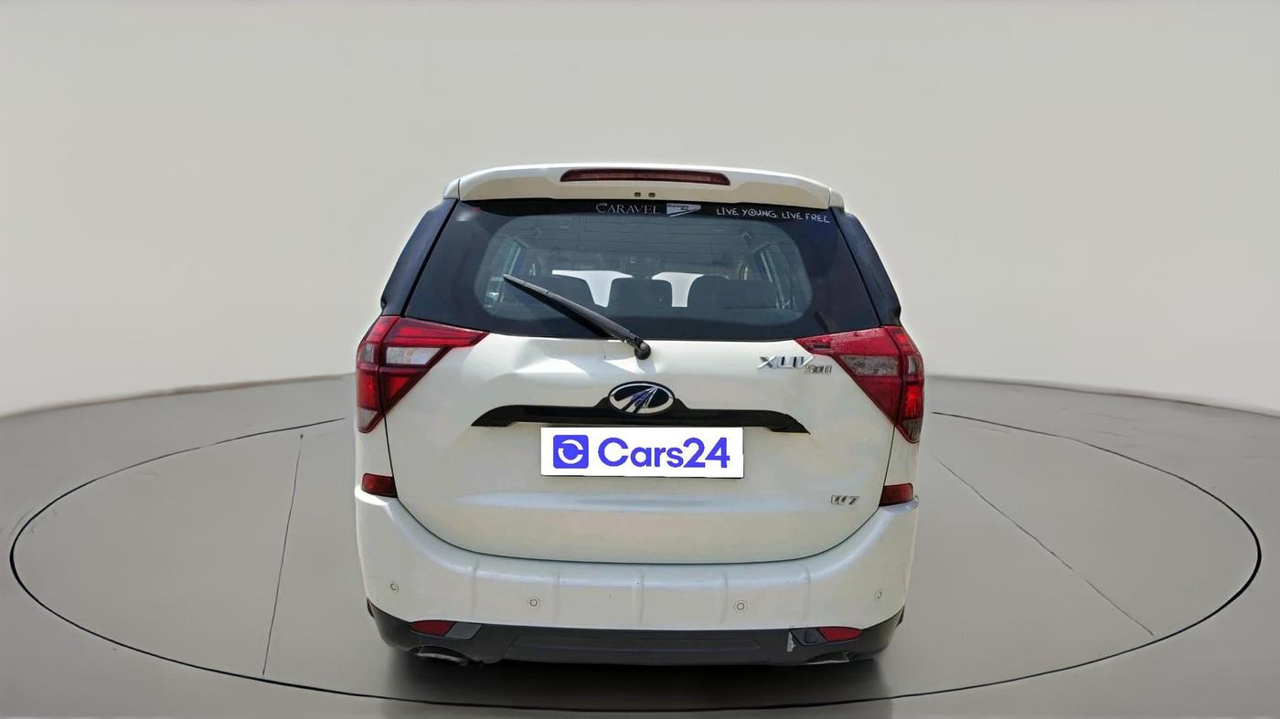 2021 Mahindra XUV500 W7, Diesel, Manual, 84,072 km, exterior